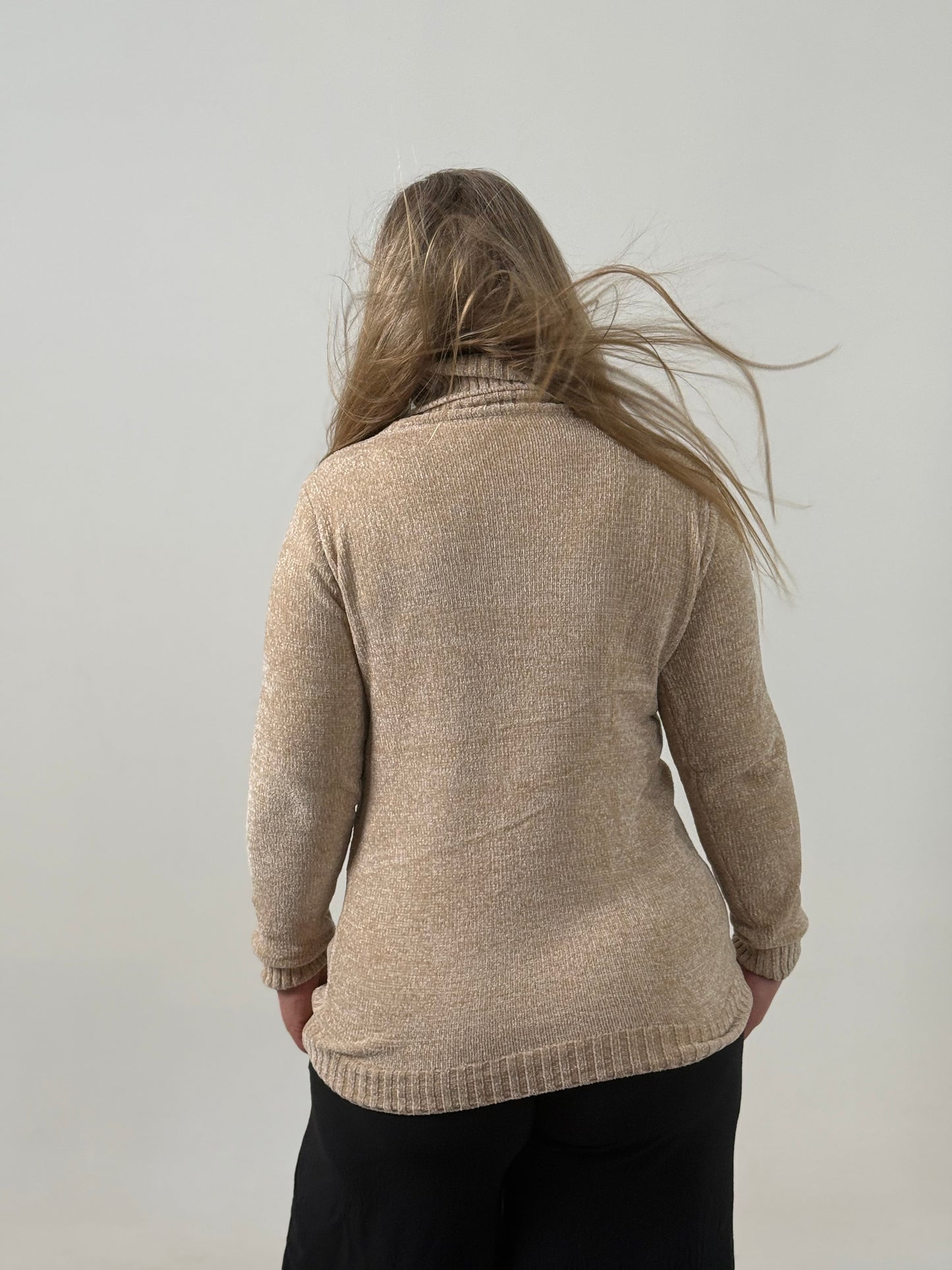 Sweater Tejido Cuello Polera Crudo – Abrigado y Clásico