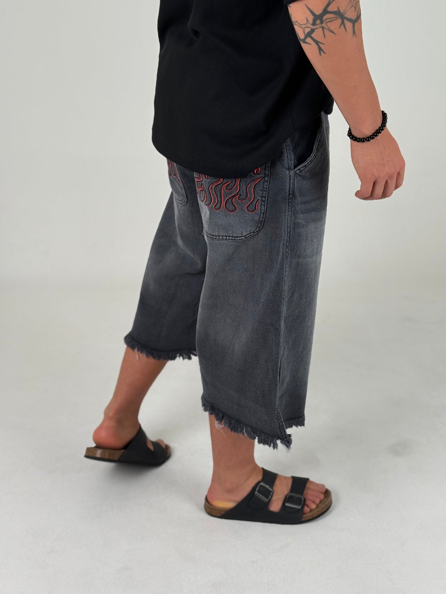 Bermuda Súper Baggy Gris Fire