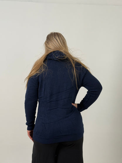 Campera Tejida Azul Marino con Cierre y Capucha – Cómoda y Abrigada