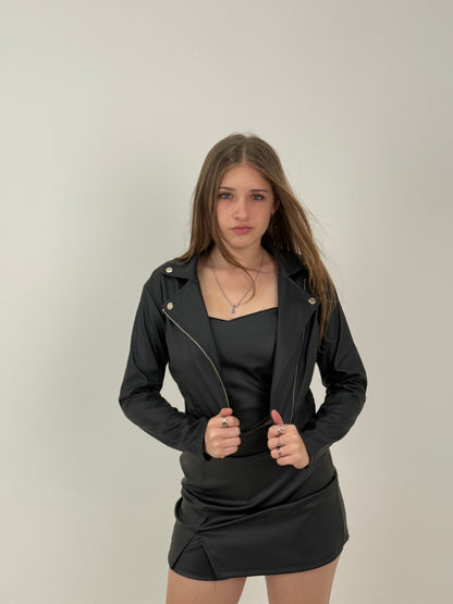Chaqueta de Cuero – Negra