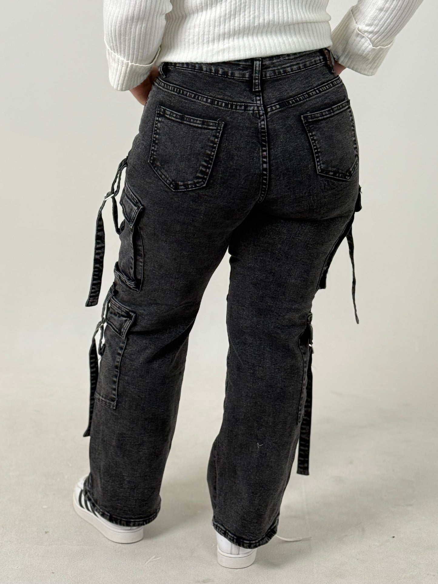 Pantalón Cargo de Mujer – Tiro Alto y Estilo Urbano