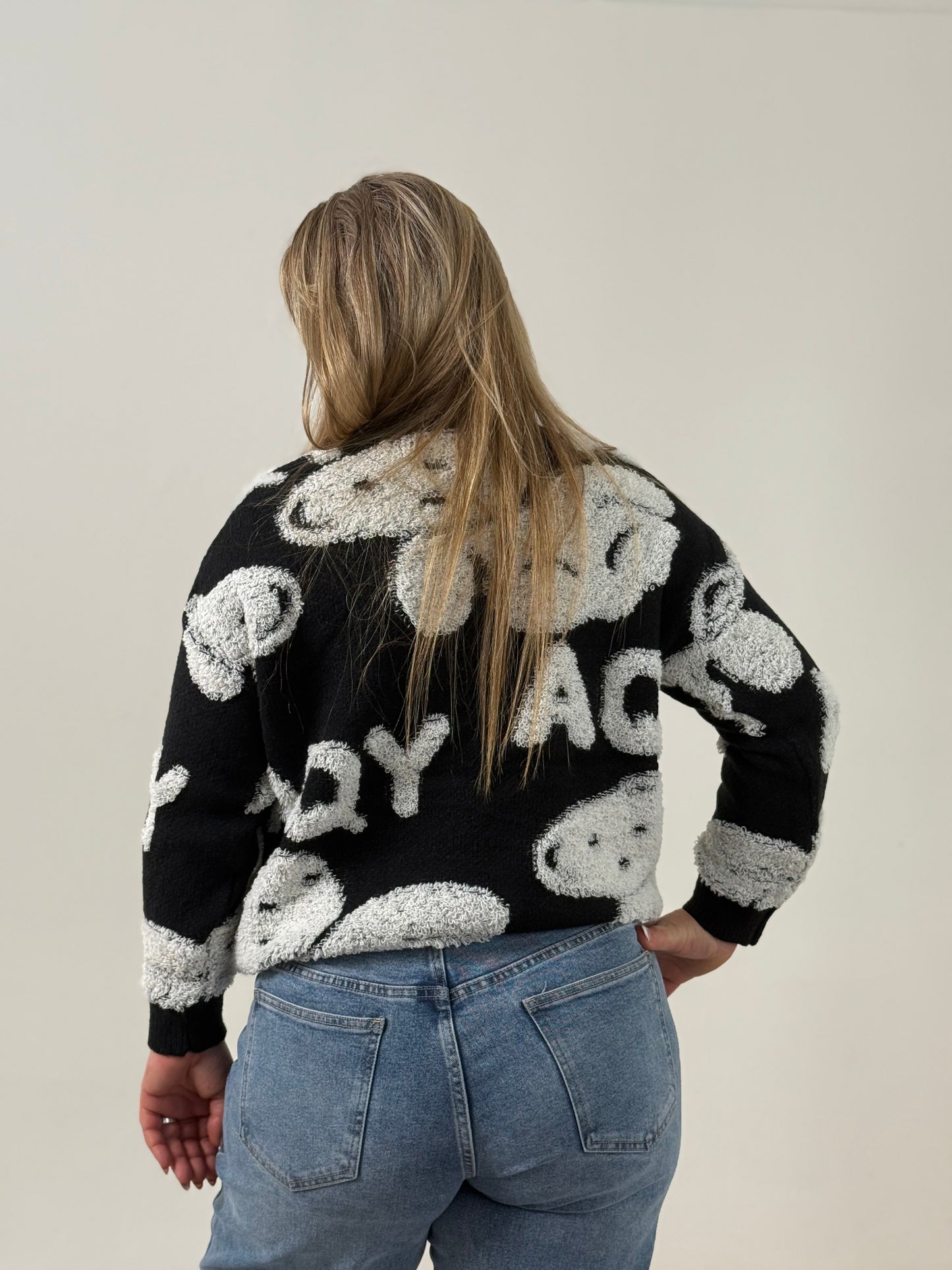 Sweater Tejido Estampado en Relieve – Súper Original y Moderno
