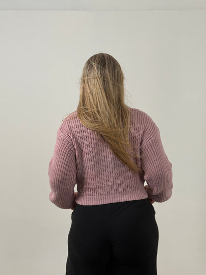 Cardigan Crop Tejido con Botones – Moderno y Súper Canchero