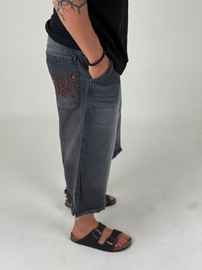 Bermuda Súper Baggy Gris Fire