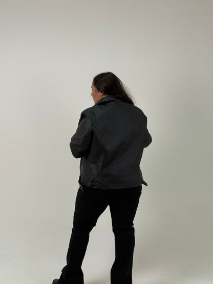Chaqueta Formal Plus Size – Negra