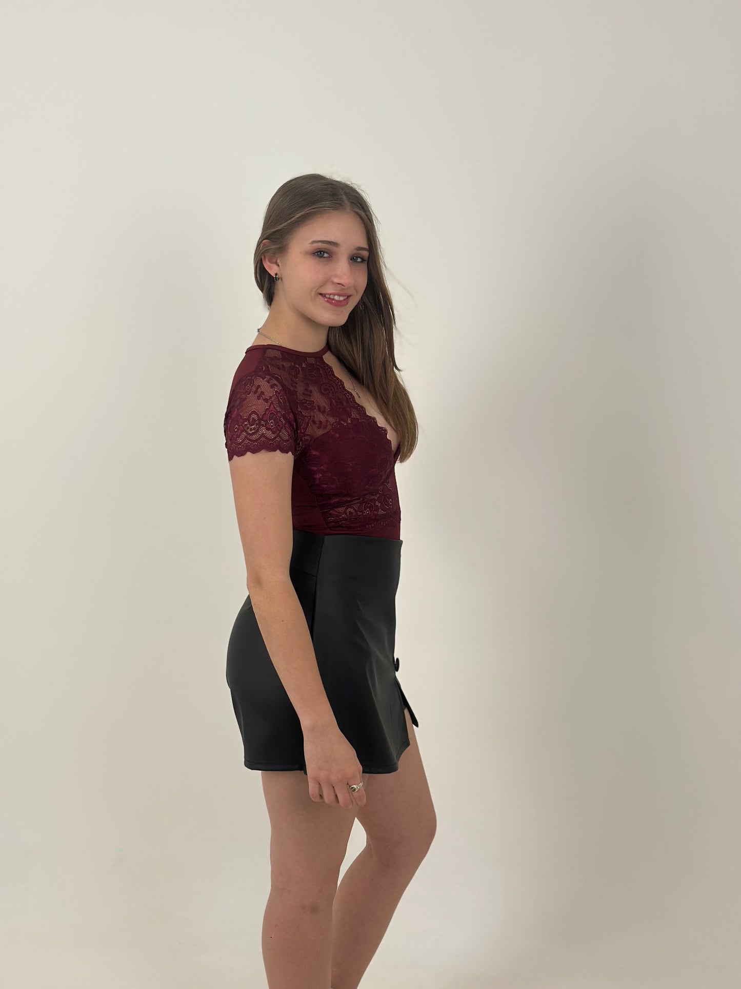 Body – Bordó