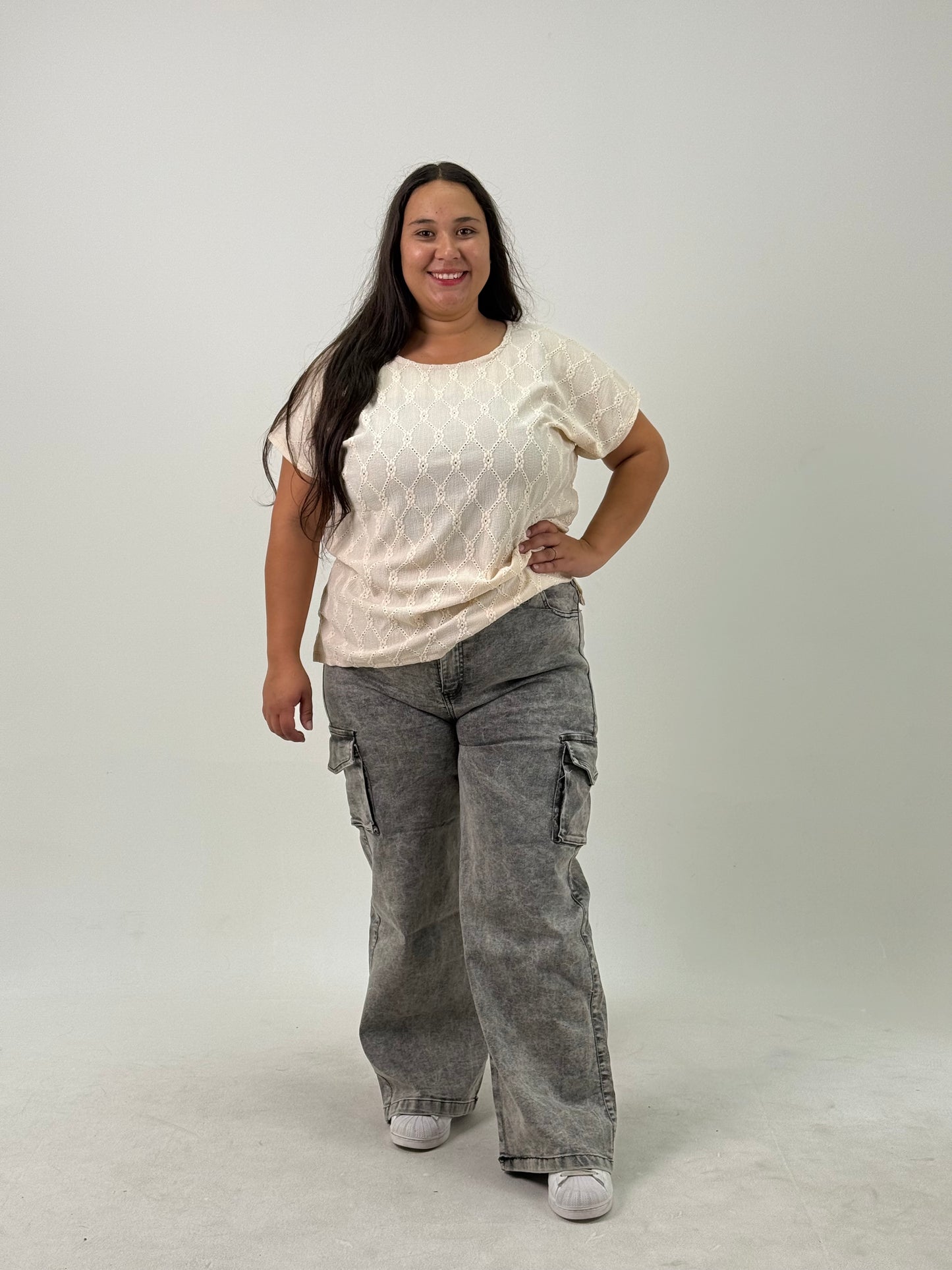 Remera Brodery – Beige