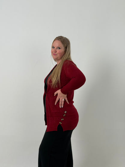 Cardigan Tejido Rojo Clásico con Bolsillos – Elegancia y Confort