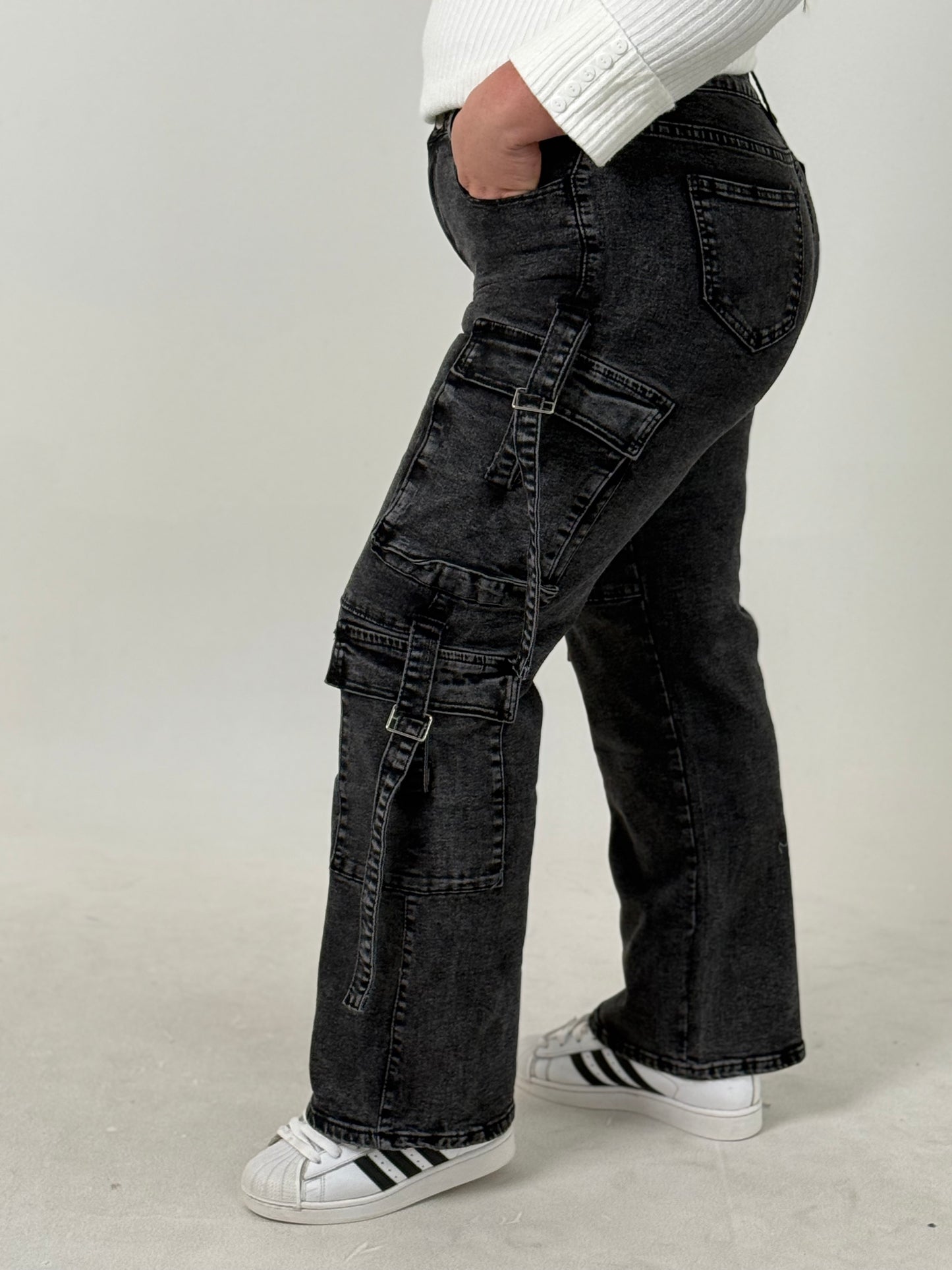 Pantalón Cargo de Mujer – Tiro Alto y Estilo Urbano