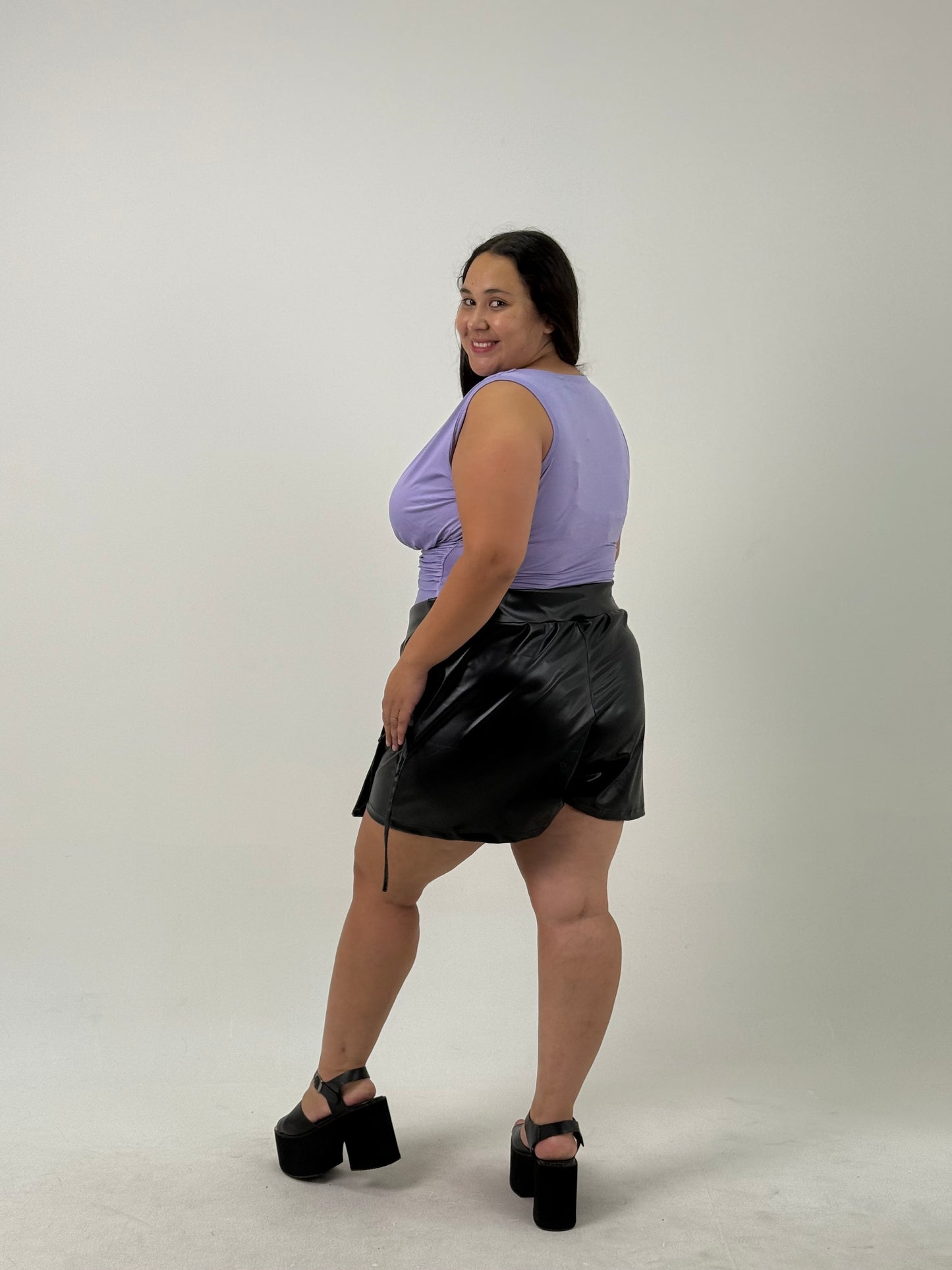 Body – Violeta